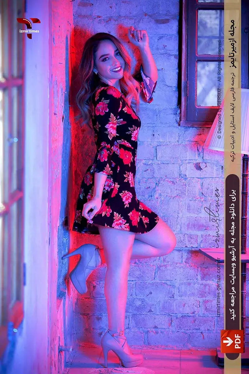 دختری با لباس گلدار قرمز دختر جذاب